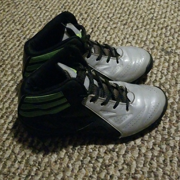 Adidas Basketball Shoe - Picture 2 of 3